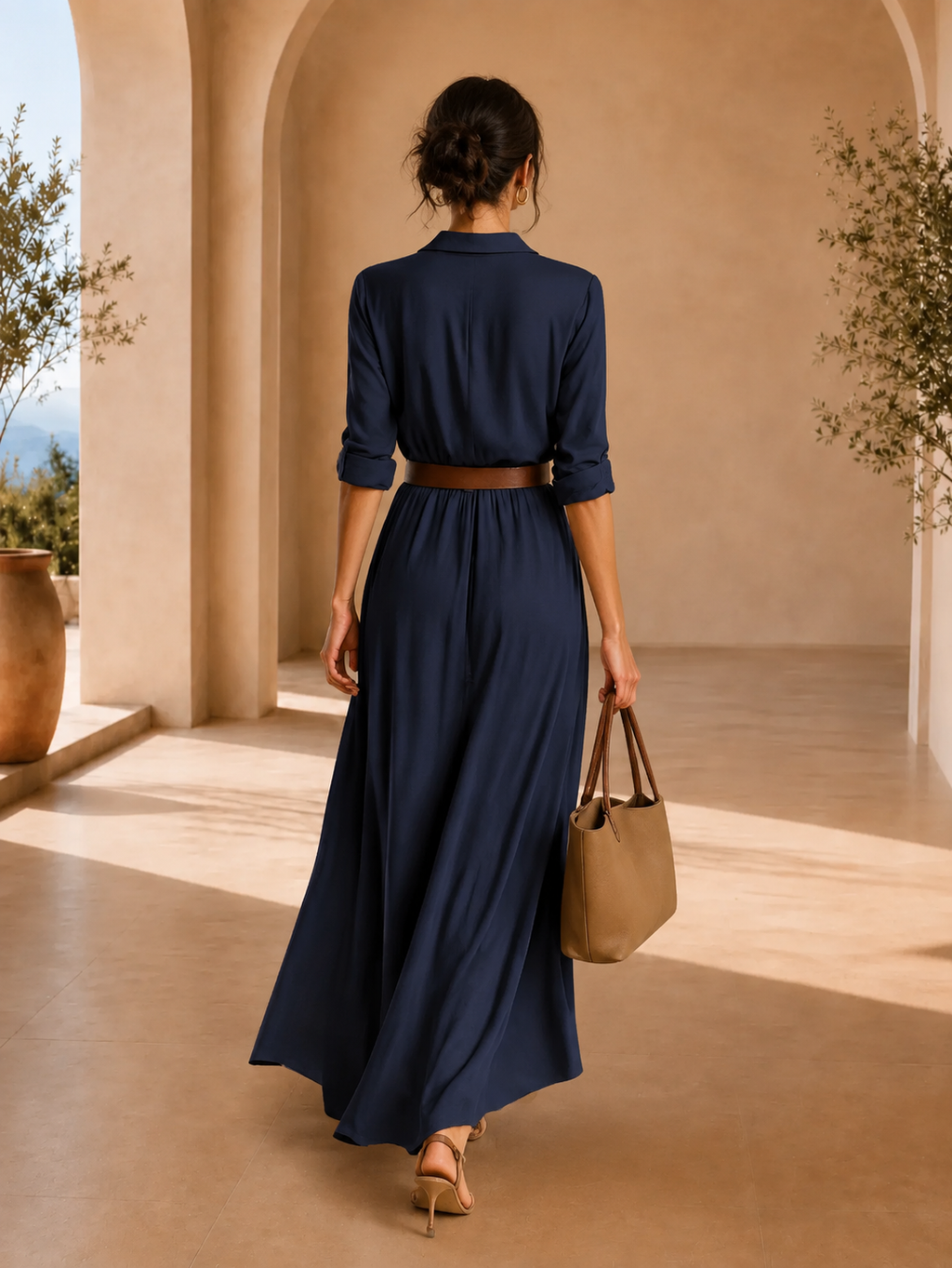 Vestido Aura en azul marino, vista posterior