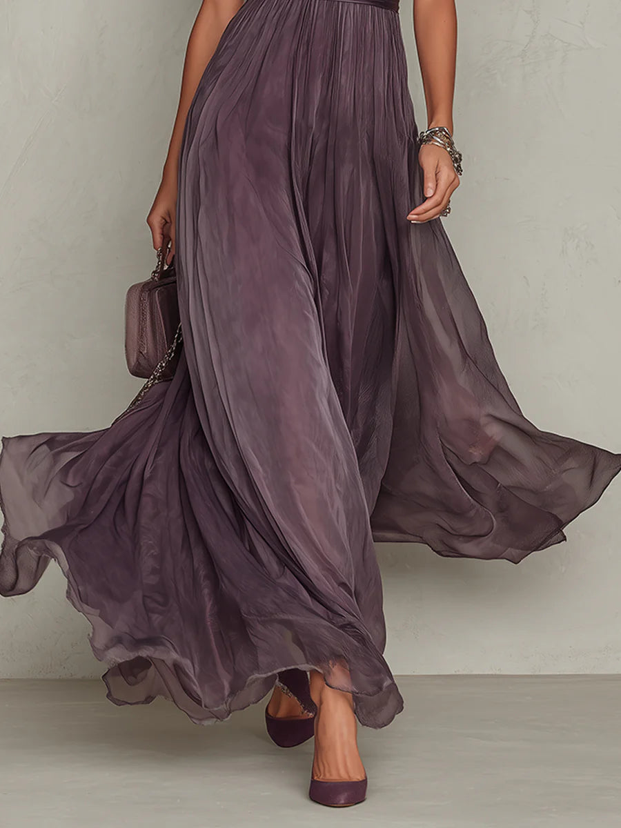 Vestido maxi de gasa morado con escote tipo abertura