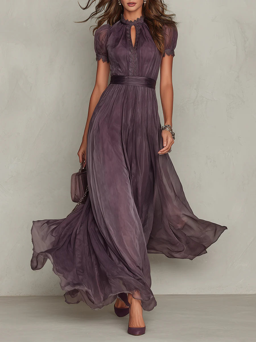 Vestido maxi de gasa morado con escote tipo abertura