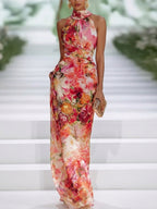 Vestido maxi rojo de gasa con escote halter
