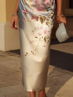 Vestido midi de satén con estampado floral y hombro descubierto