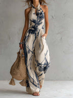 Mono con escote halter y estampado de tinta