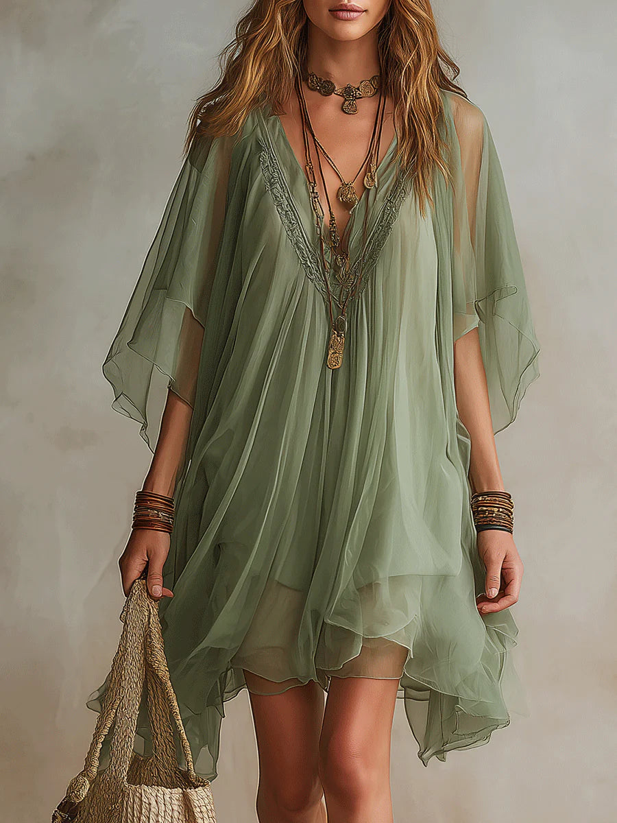 Vestido mini vaporoso verde de gasa con escote en V