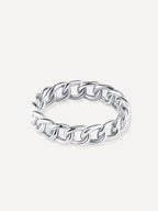 Anillo entrelazado elegante