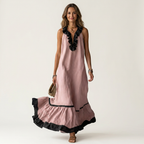 Miranda | Vestido maxi sin mangas con volantes en contraste